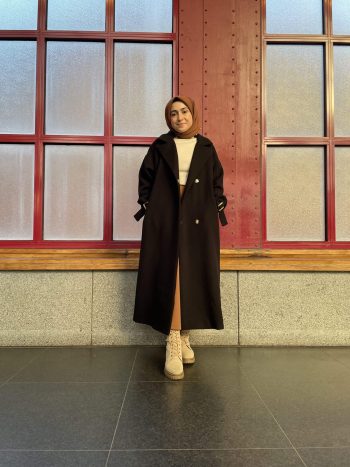 Astarlı Tokalı Oversize Kaban Siyah