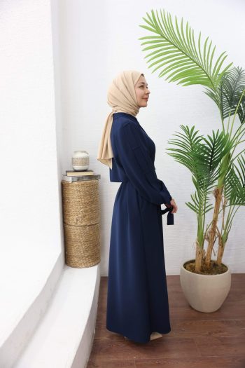 Kolu Apoletli Ferace Lacivert